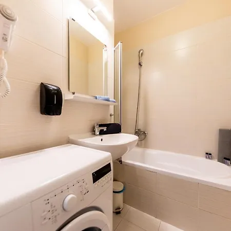 Prime - Bright 2 Bedroom Family With Free Parking Appartement Budapest